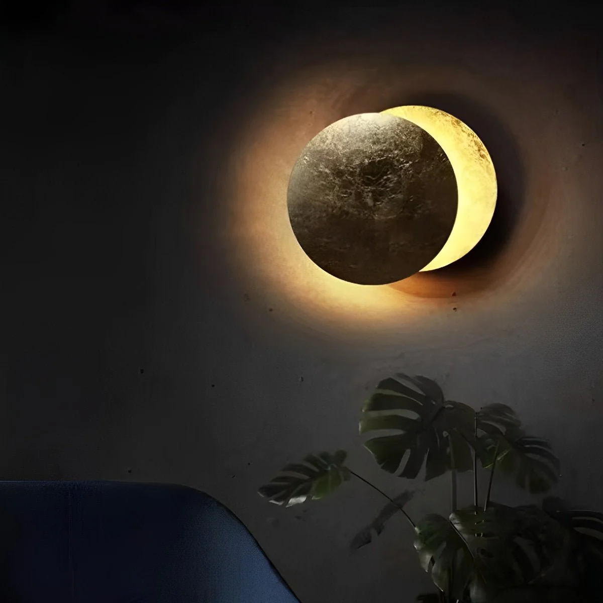 Eclipse Wall Lamp: Where Art Meets Illumination